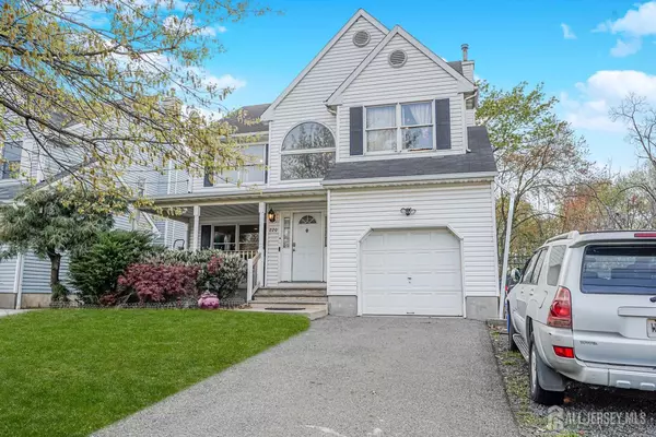 South Amboy, NJ 08879,220 Raritan ST