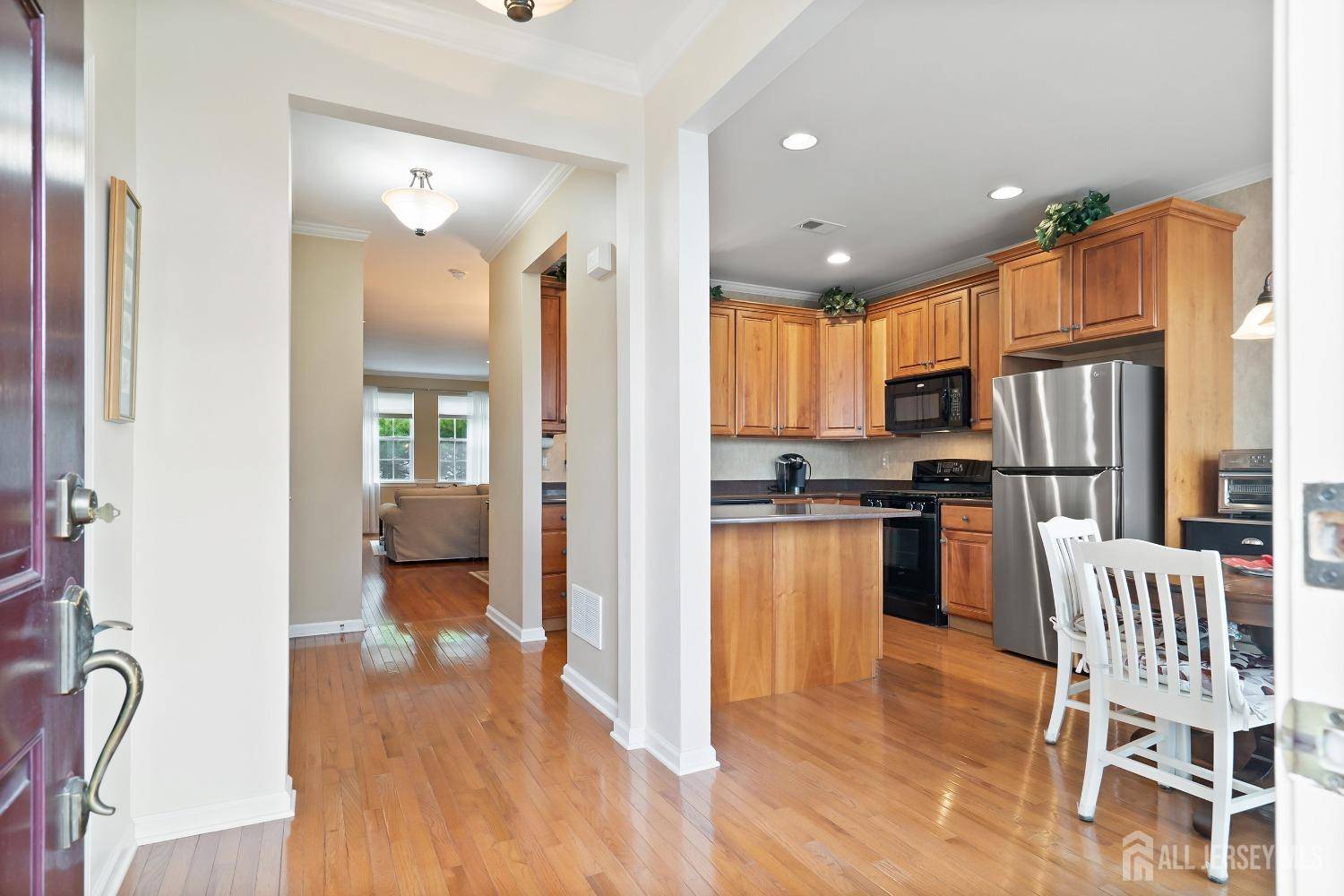 Old Bridge, NJ 08857,4 Sandra CT #2743