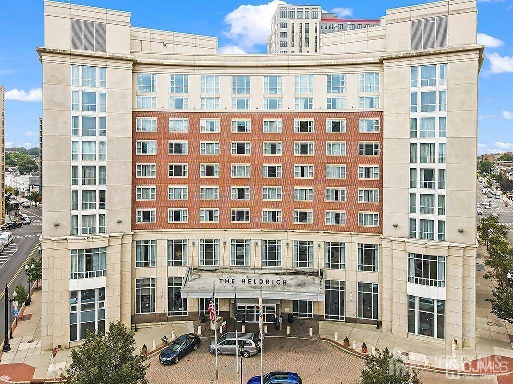 20 Livingston AVE #606, New Brunswick, NJ 08901