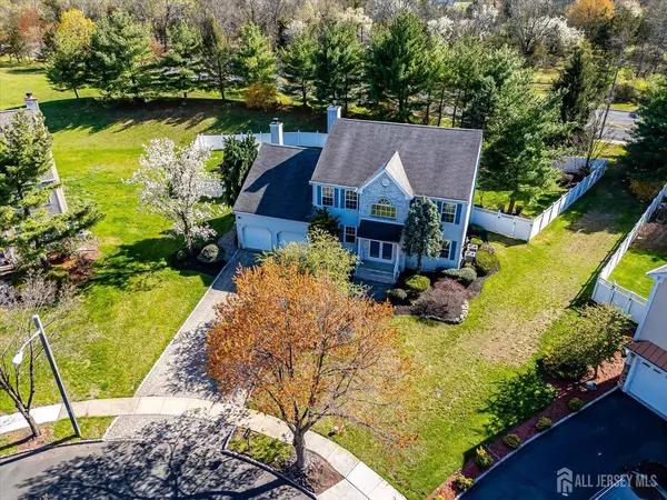 Piscataway, NJ 08854,12 Carriage DR