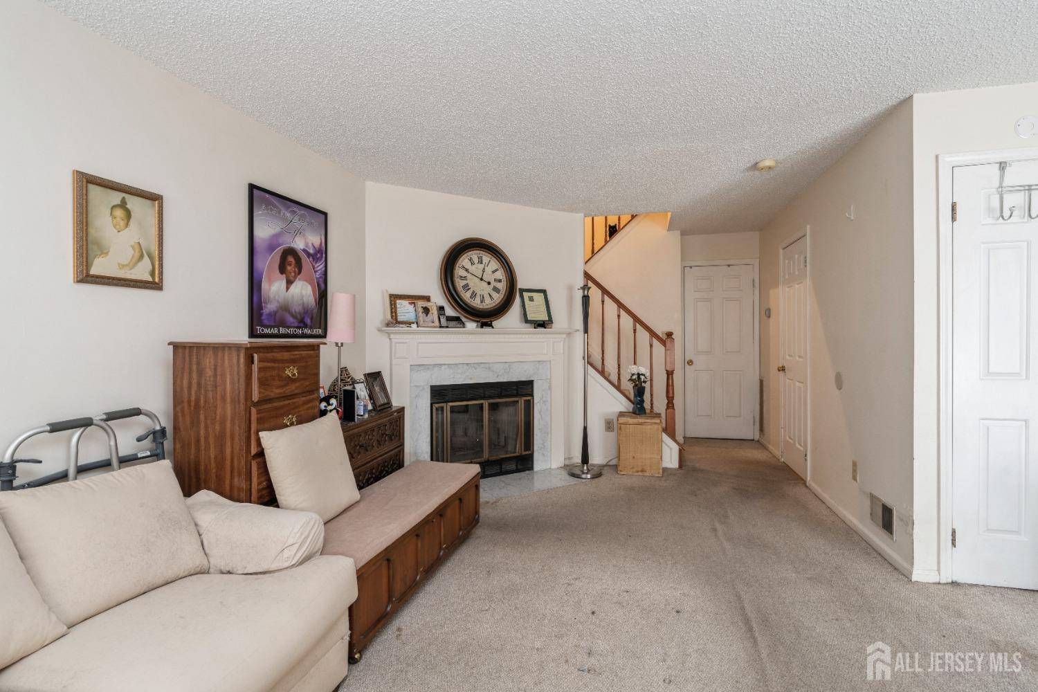 Newark, NJ 07079,43 Howard CT