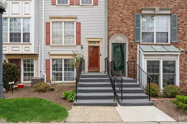 43 Howard CT, Newark, NJ 07079