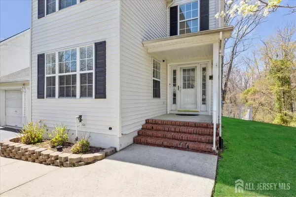 Old Bridge, NJ 08857,34 Crescent RD