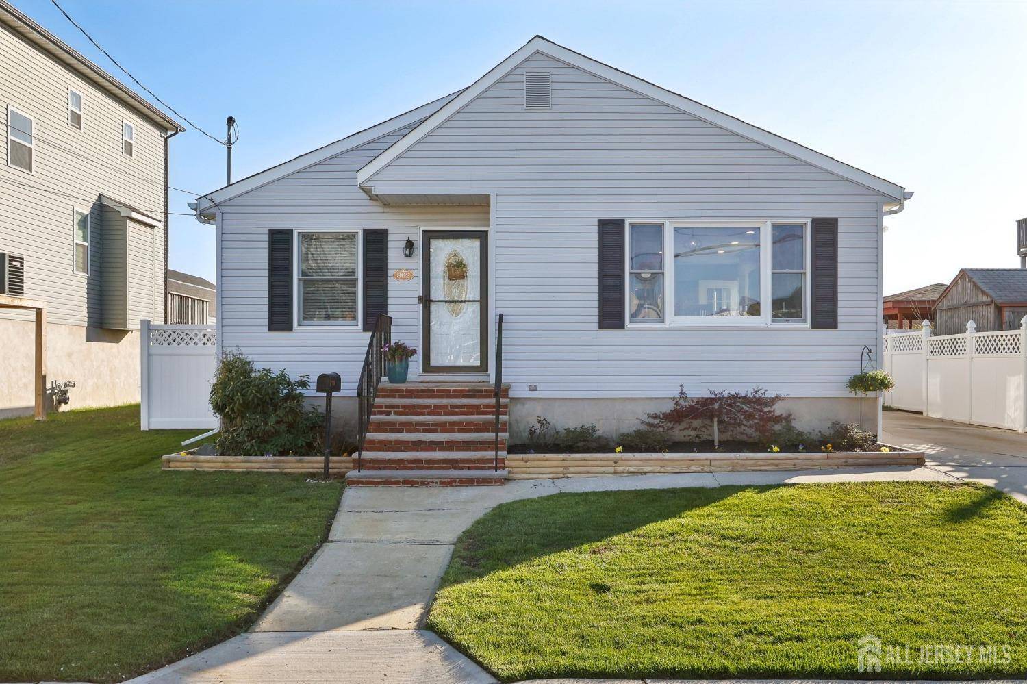 802 CENTER ST, Union Beach, NJ 07735