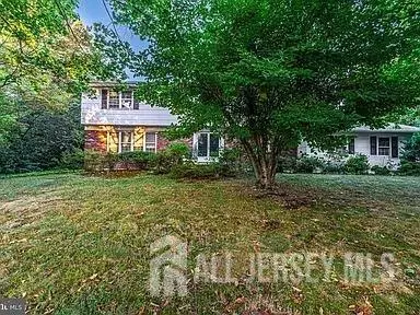 41 Slayback DR, West Windsor, NJ 08550