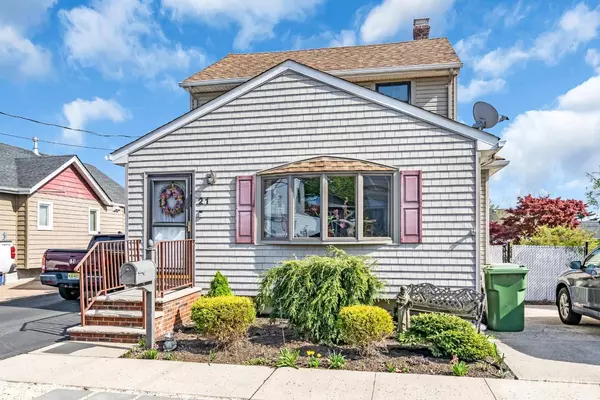 Sayreville, NJ 08879,21 Luke ST