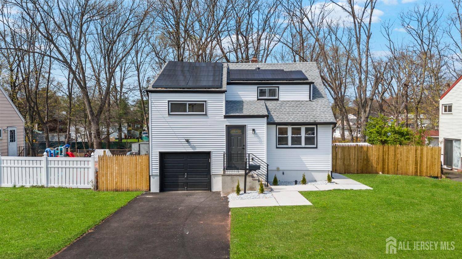 273 Park ST, Franklin Twsp, NJ 08873
