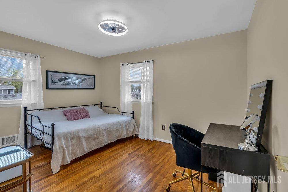 Morganville, NJ 07751,15 Benet DR