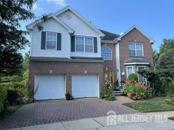 11 Pebble Beach CT, Monroe, NJ 08831