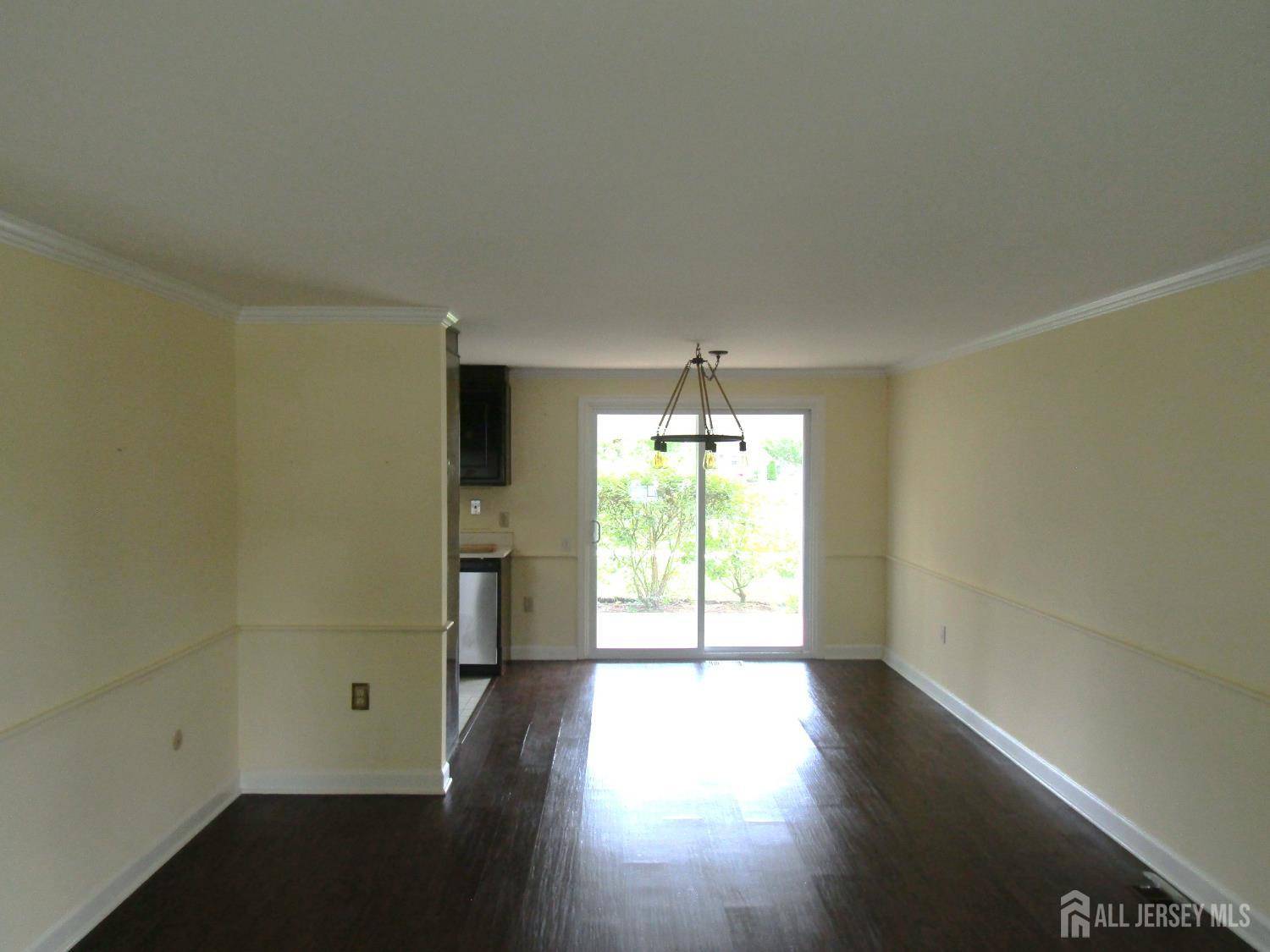 Monroe, NJ 08831,67 Amherst LN #C