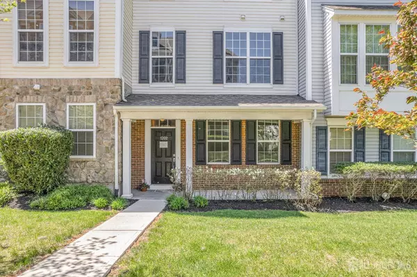 1202 Ella LN,  Highland Park,  NJ 08904