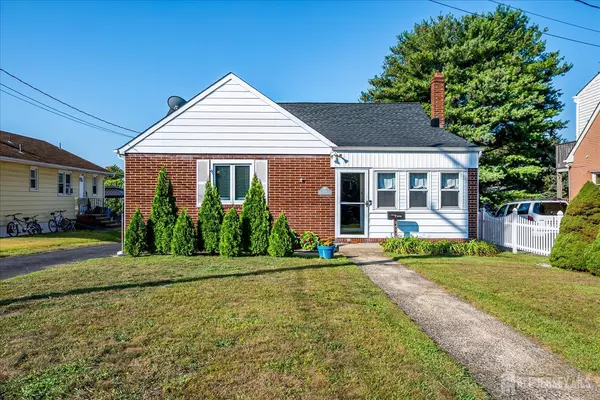 Sayreville, NJ 08879,434 S Pine AVE