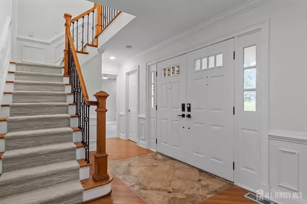 Alexandria, NJ 08848,152 Hickory Corner RD