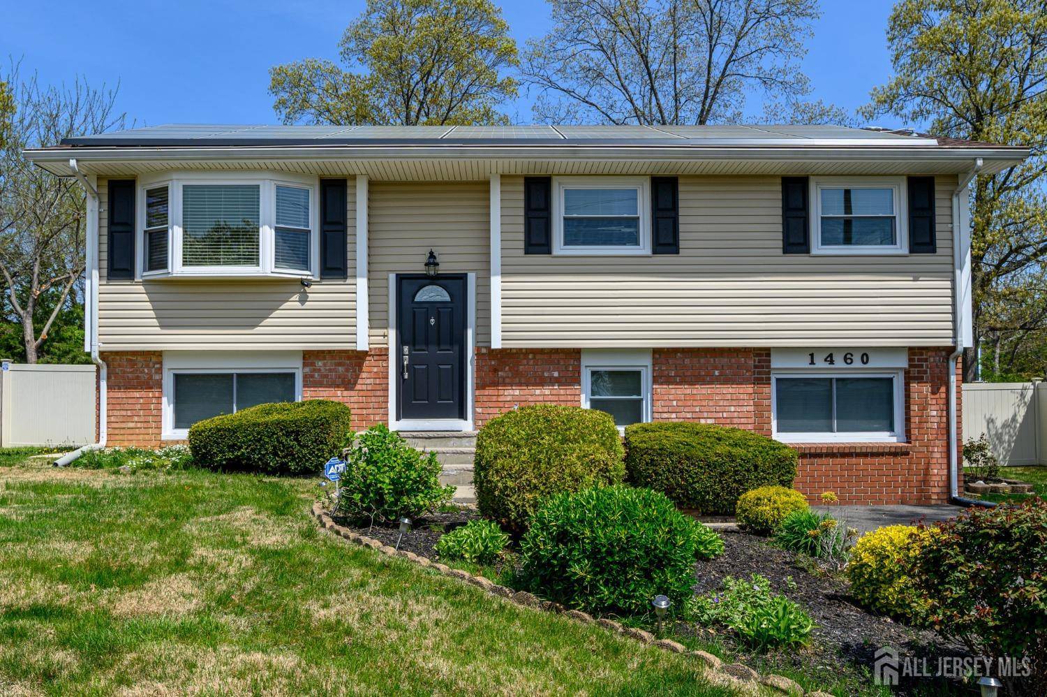 1460 Windsor AVE, Toms River, NJ 08753