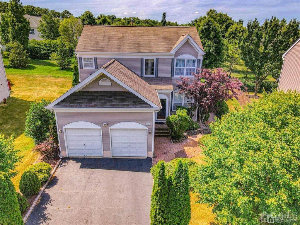 East Brunswick, NJ 08816,18 Bucknell DR