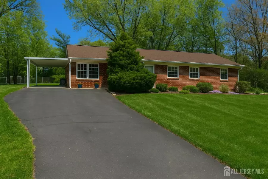8 Delsey RD, South Brunswick, NJ 08824