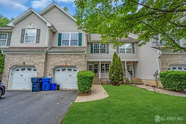 242 hawthorne RD, North Brunswick, NJ 08902