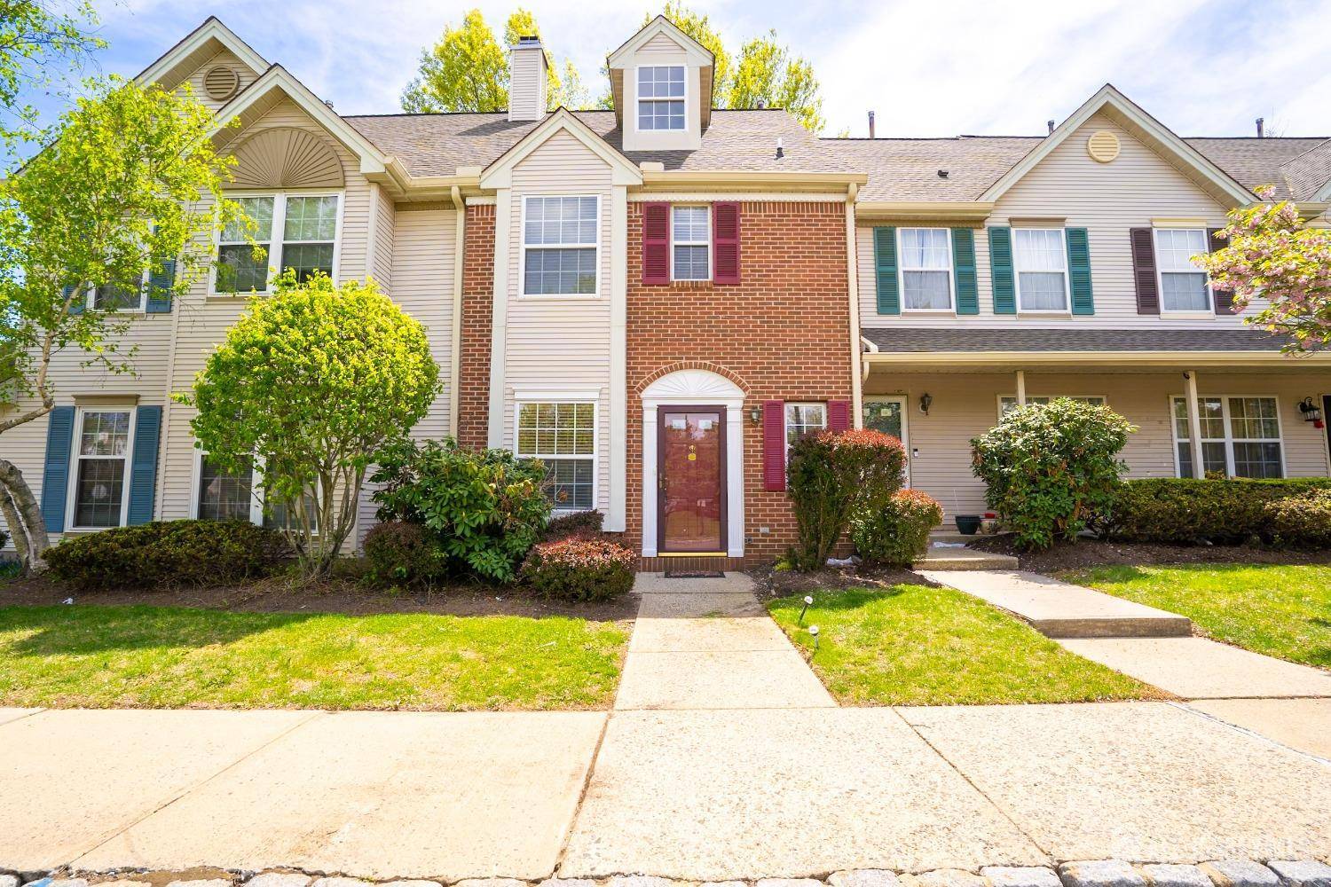 South Brunswick, NJ 08824,163 Susan CT
