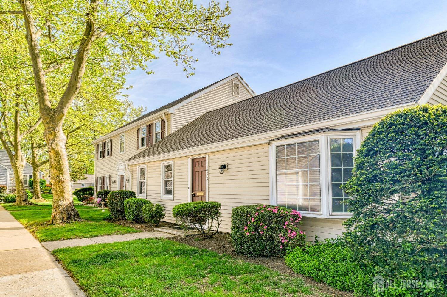 Monroe, NJ 08831,108-C Hanover LN