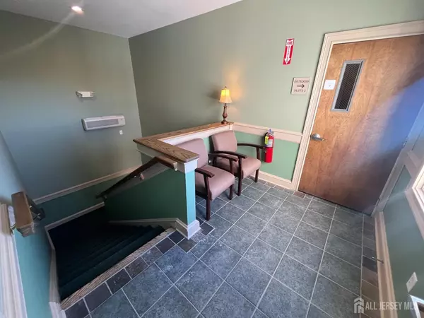 Sayreville, NJ 08859,515 Washington RD #1