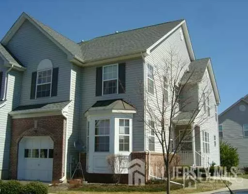 North Brunswick, NJ 08902,84 AMY DR