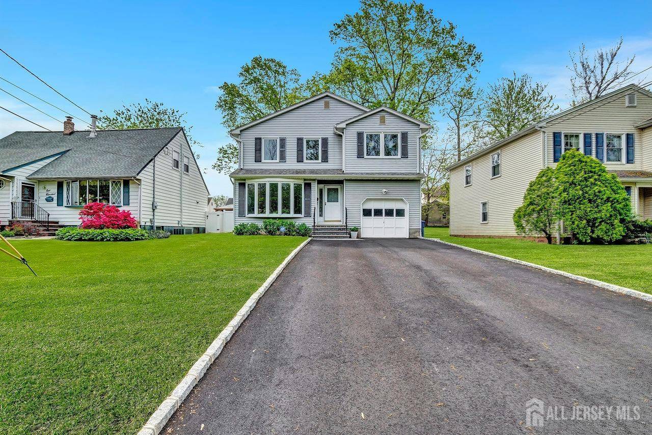 Iselin, NJ 08830,96 Chain O Hills RD