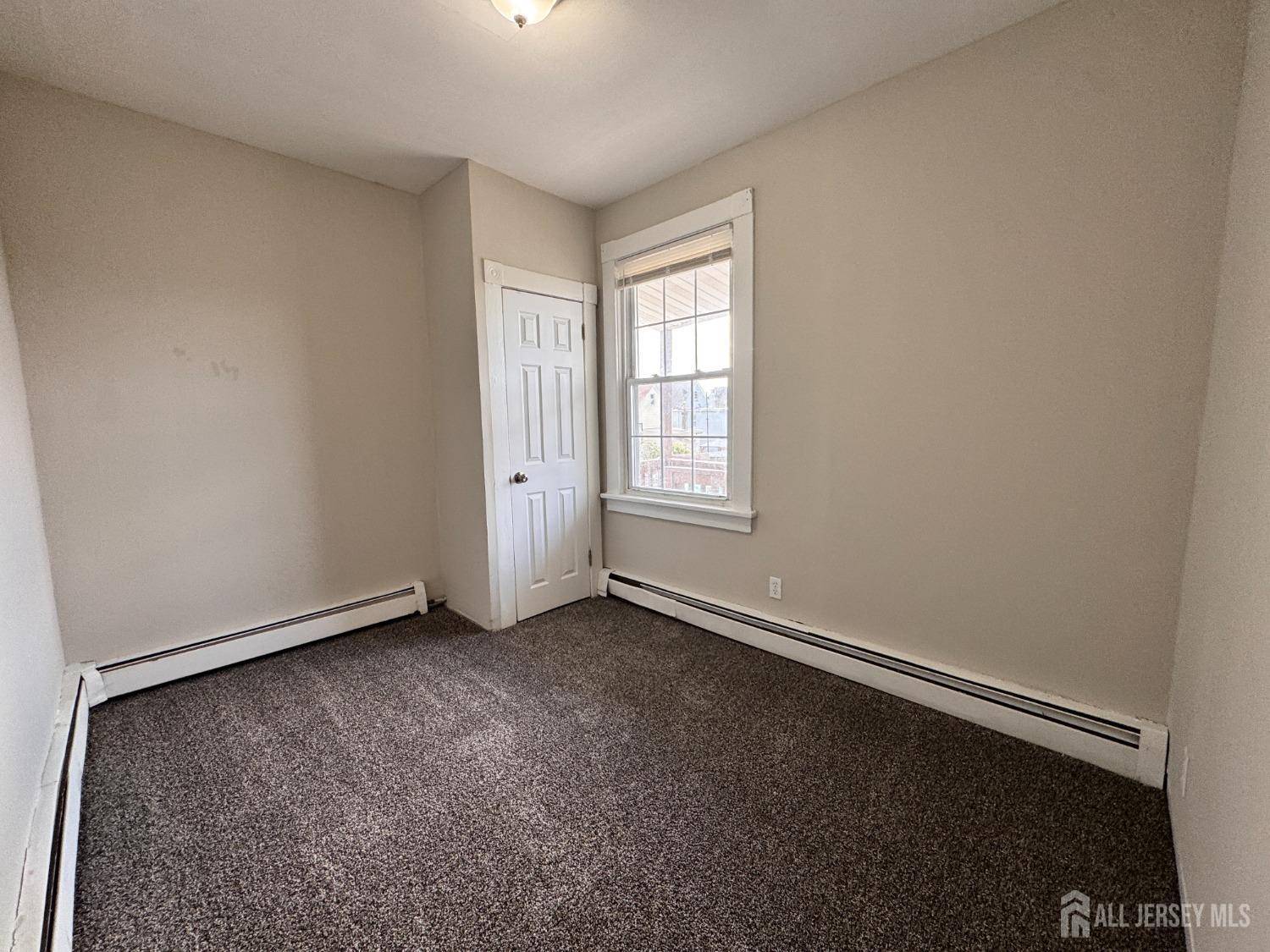 Perth Amboy, NJ 08861,610 Cortlandt ST