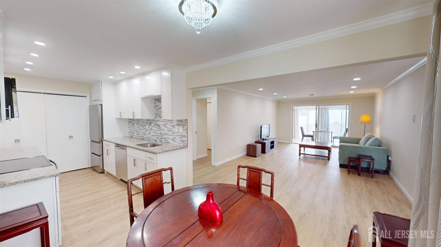 9-c Aspen PLZ, Monroe, NJ 08831