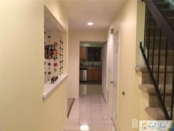 5302 Hana RD, Edison, NJ 08817