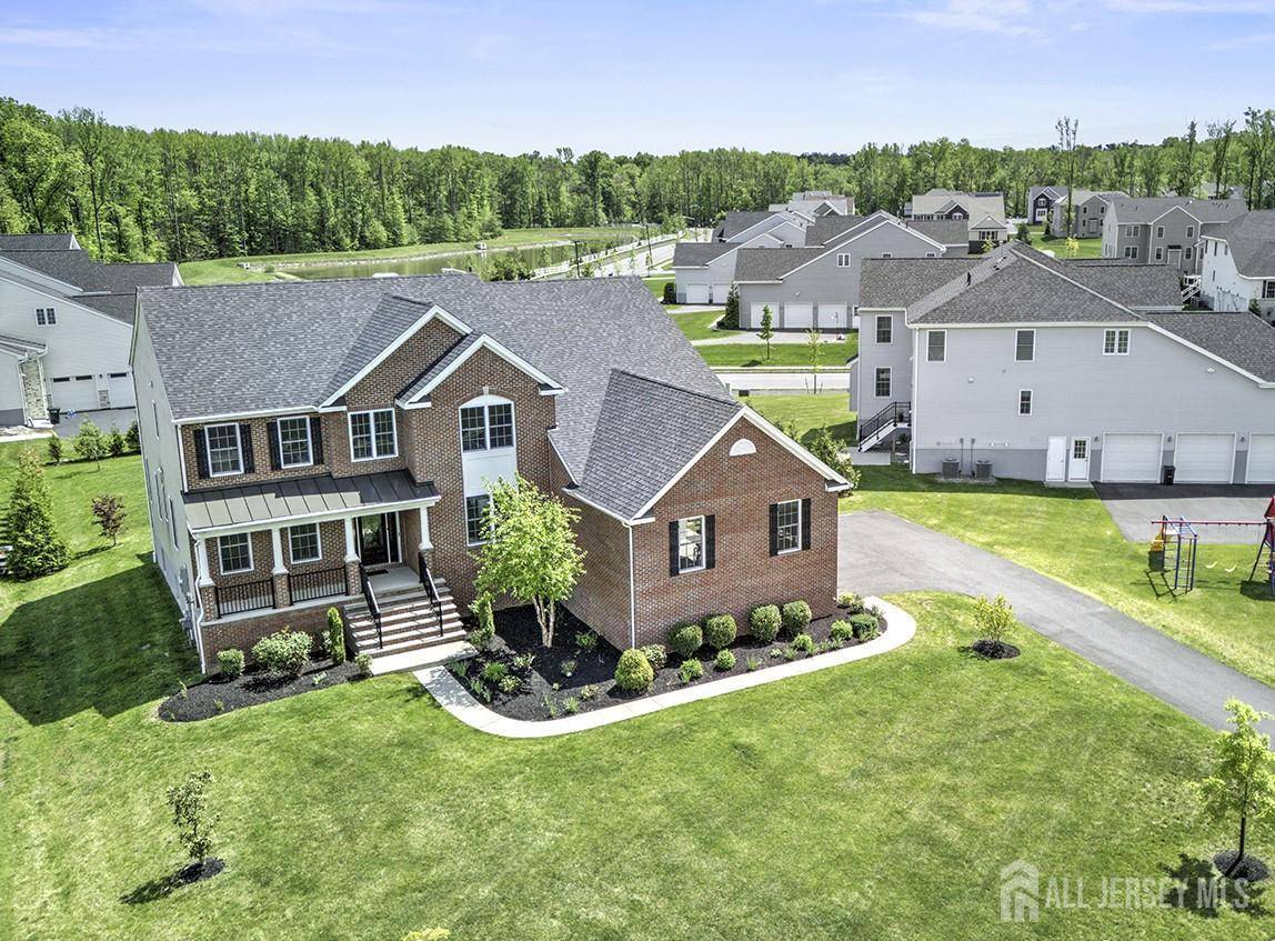 6 Condor CT, South Brunswick, NJ 08852