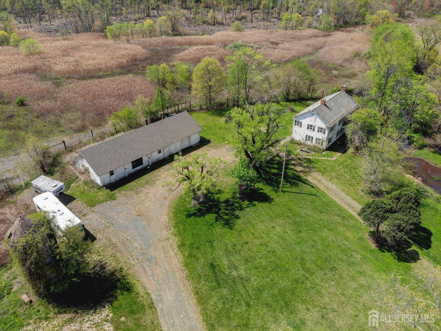 12 Brick Yard RD, Cranbury, NJ 08512