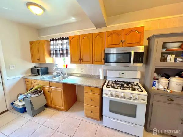 Piscataway, NJ 08854,53 School ST