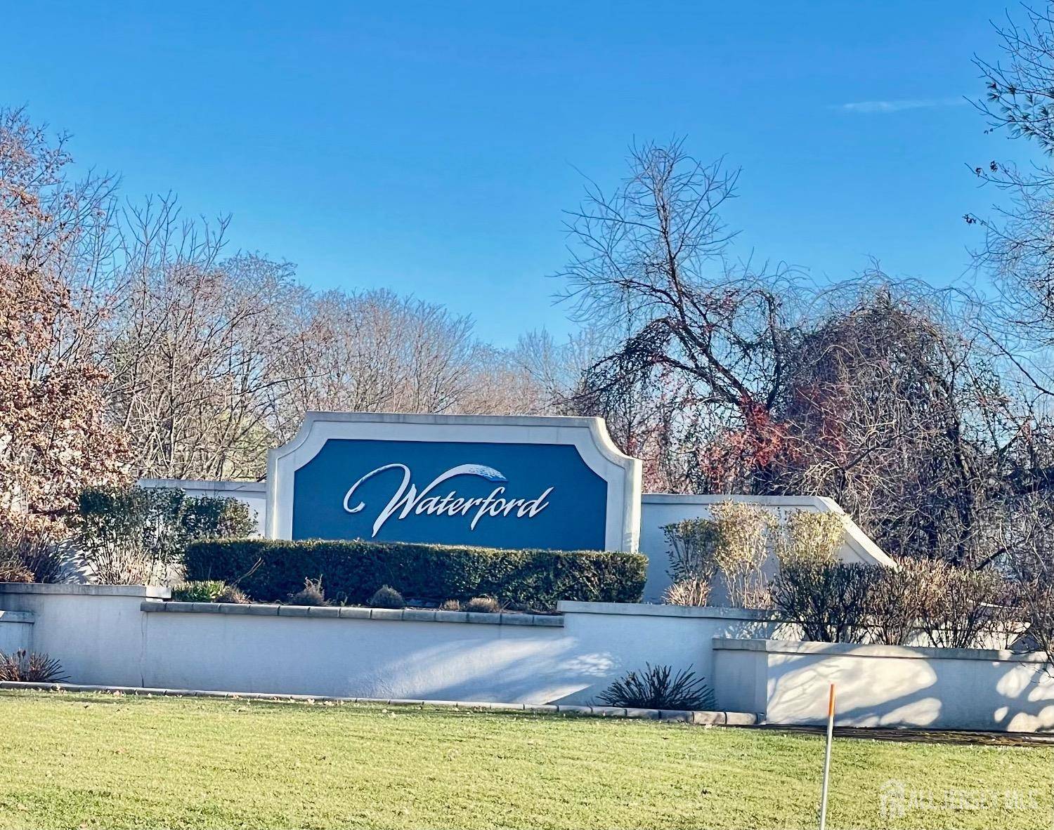 434 Waterford DR, Edison, NJ 08817