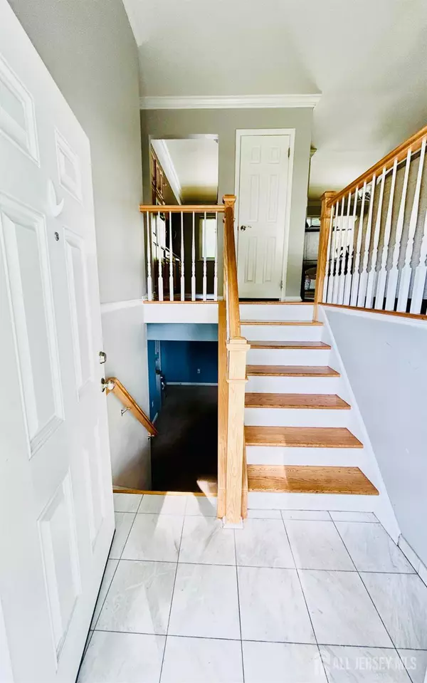 Piscataway, NJ 08854,47 Michael ST