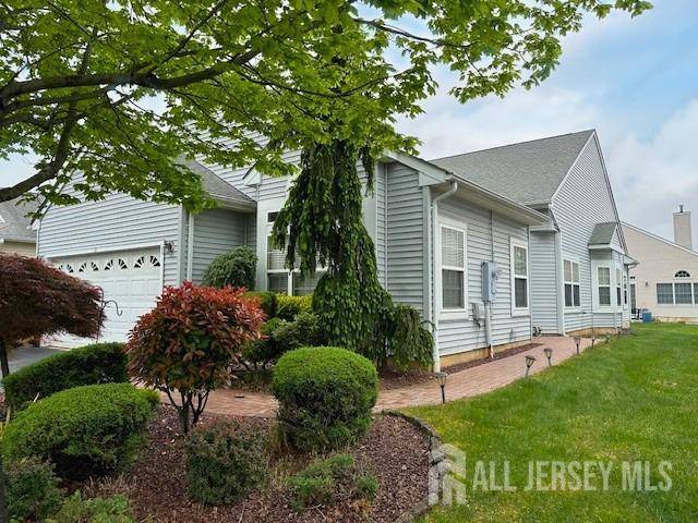 11 Sonoma ST, Monroe, NJ 08831