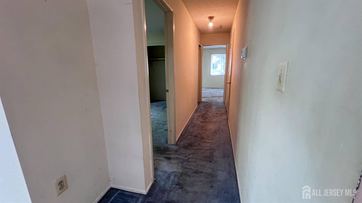 Plainsboro, NJ 08536,1816 Aspen DR