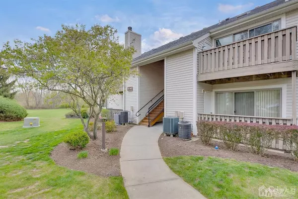 Plainsboro, NJ 08536,1104 Aspen DR