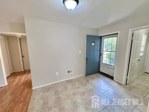 Monroe, NJ 08831,13-B Ashbourne DR #B