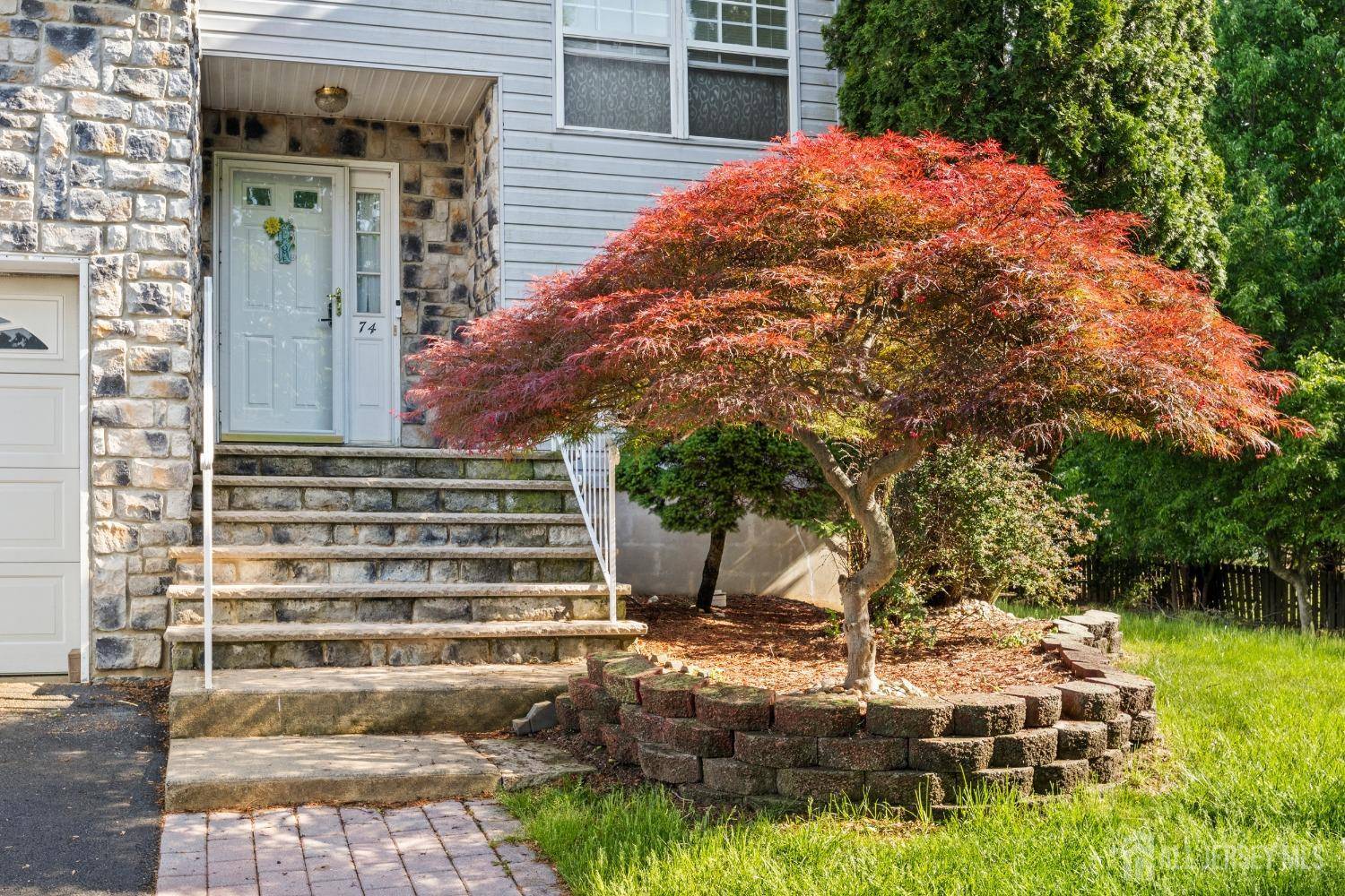Marlboro, NJ 07746,74 Kingfisher CT