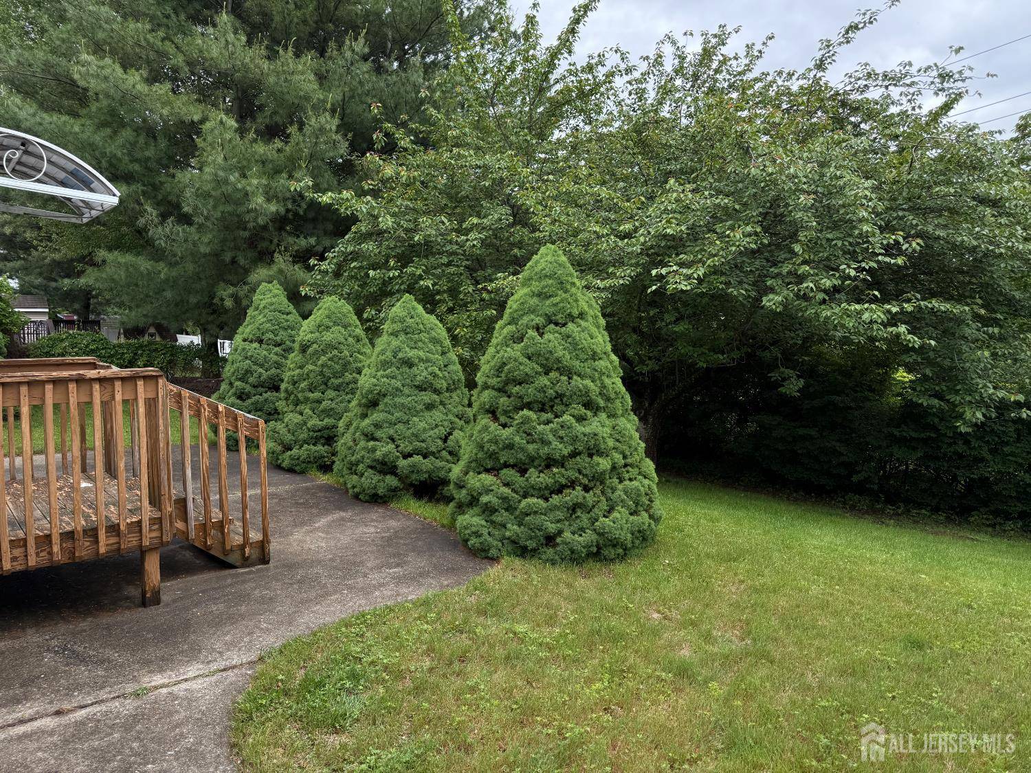 South Plainfield, NJ 07080,1808 Stratford AVE