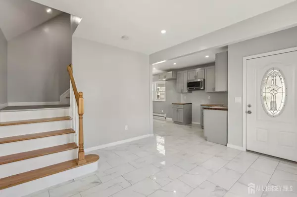 Fords, NJ 08863,15 Frazer ST