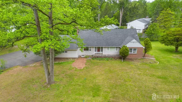 Colonia, NJ 07067,108 Midwood WAY