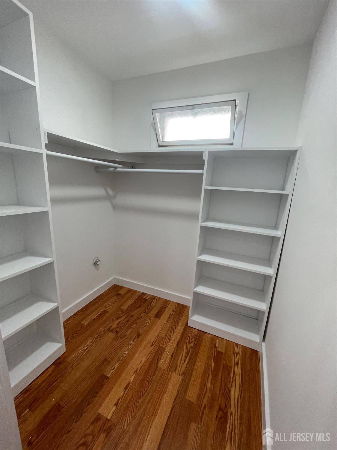 South Amboy, NJ 08879,310 S John ST
