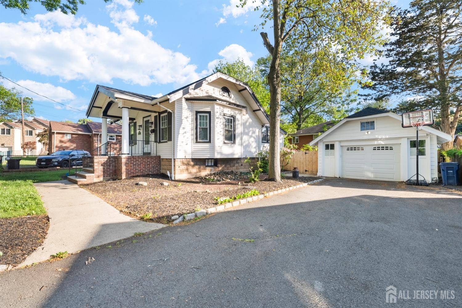 Highland Park, NJ 08904,16 Seville AVE