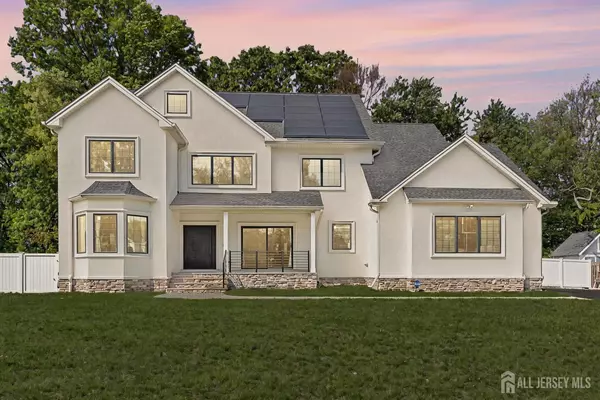 26 Mary Ellen DR, Edison, NJ 08820
