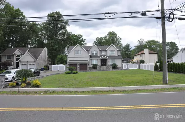 260 church LN, North Brunswick, NJ 08902