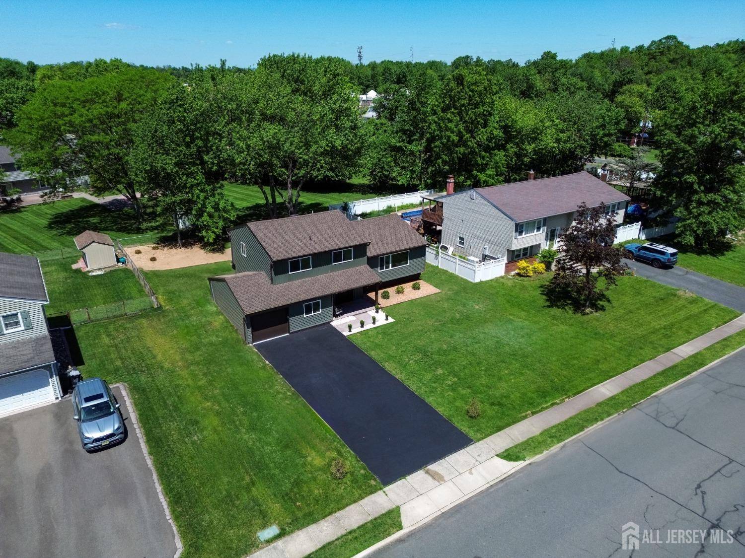 South Brunswick, NJ 08824,6 Kory DR