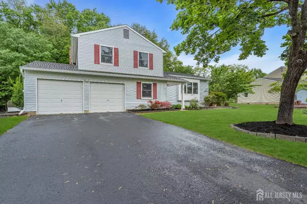 96 Parker RD, Plainsboro, NJ 08536