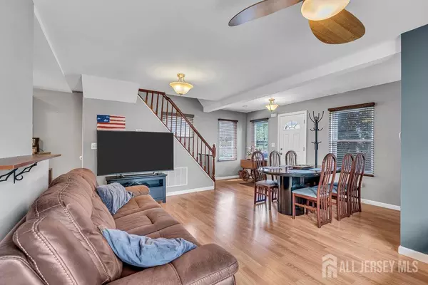 Fords, NJ 08863,398 Ford AVE