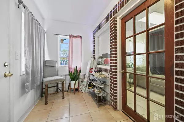 318 Elm ST, Perth Amboy, NJ 08861